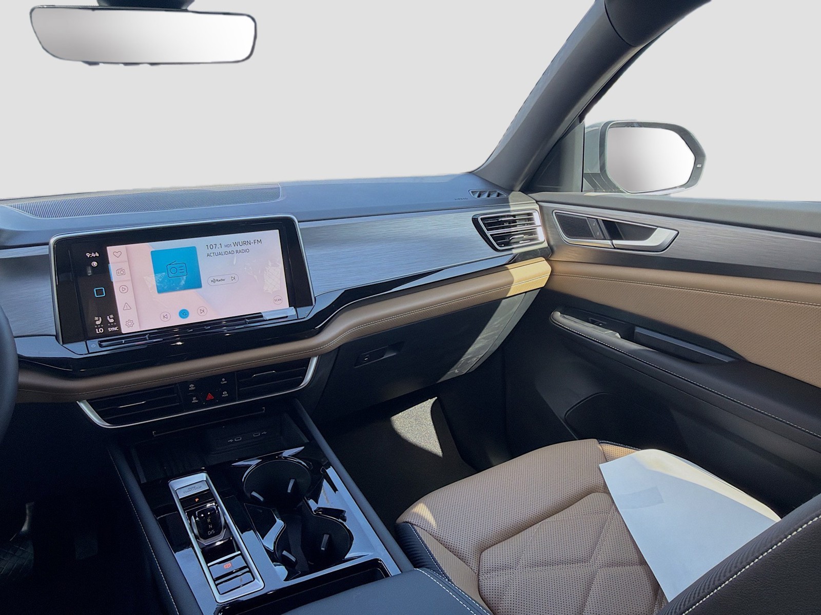 New 2026 Gray Volkswagen 2.0T SE w/Technology image 18