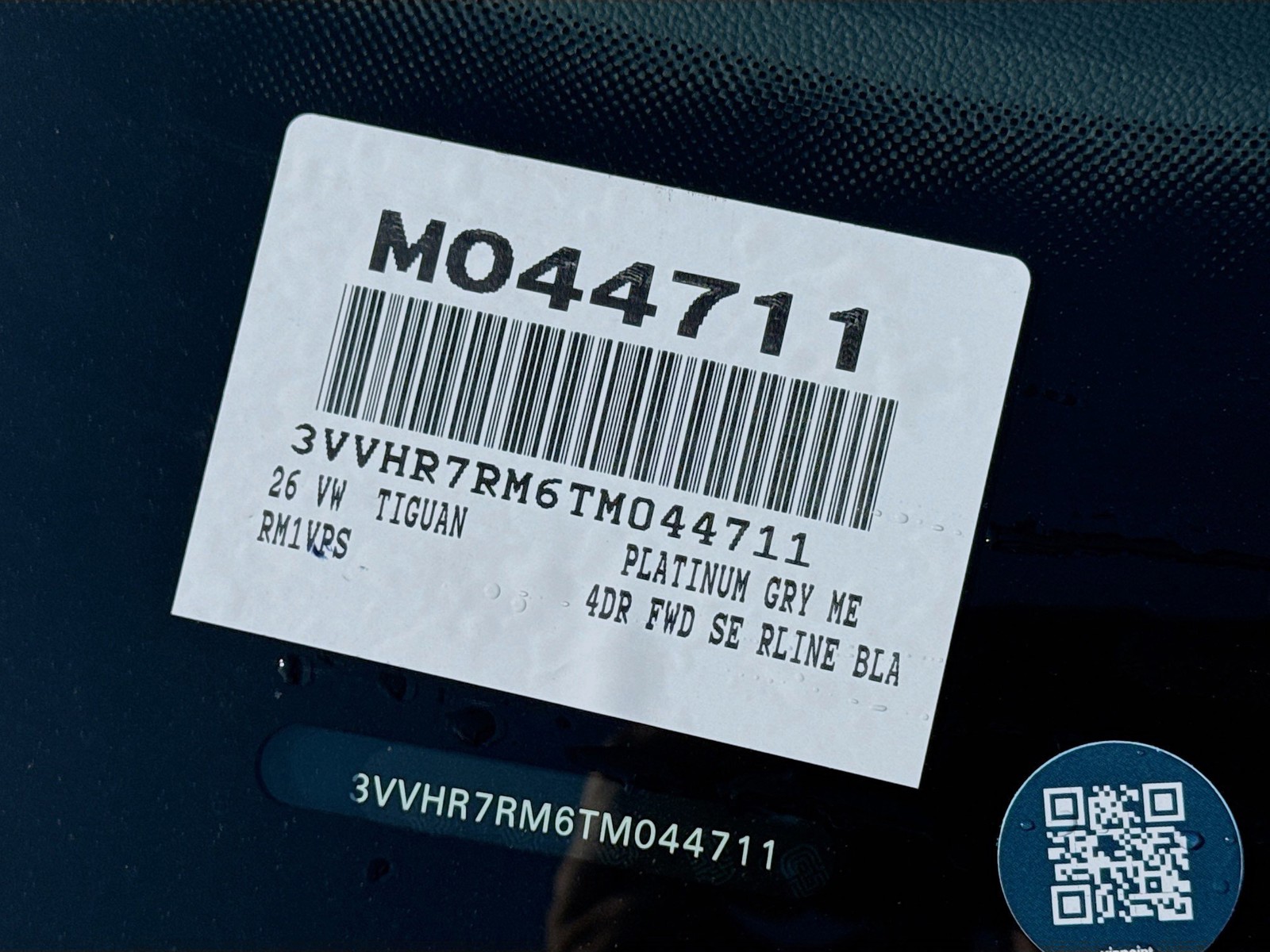 New 2026 Platinum Volkswagen SE R-Line Black image 28