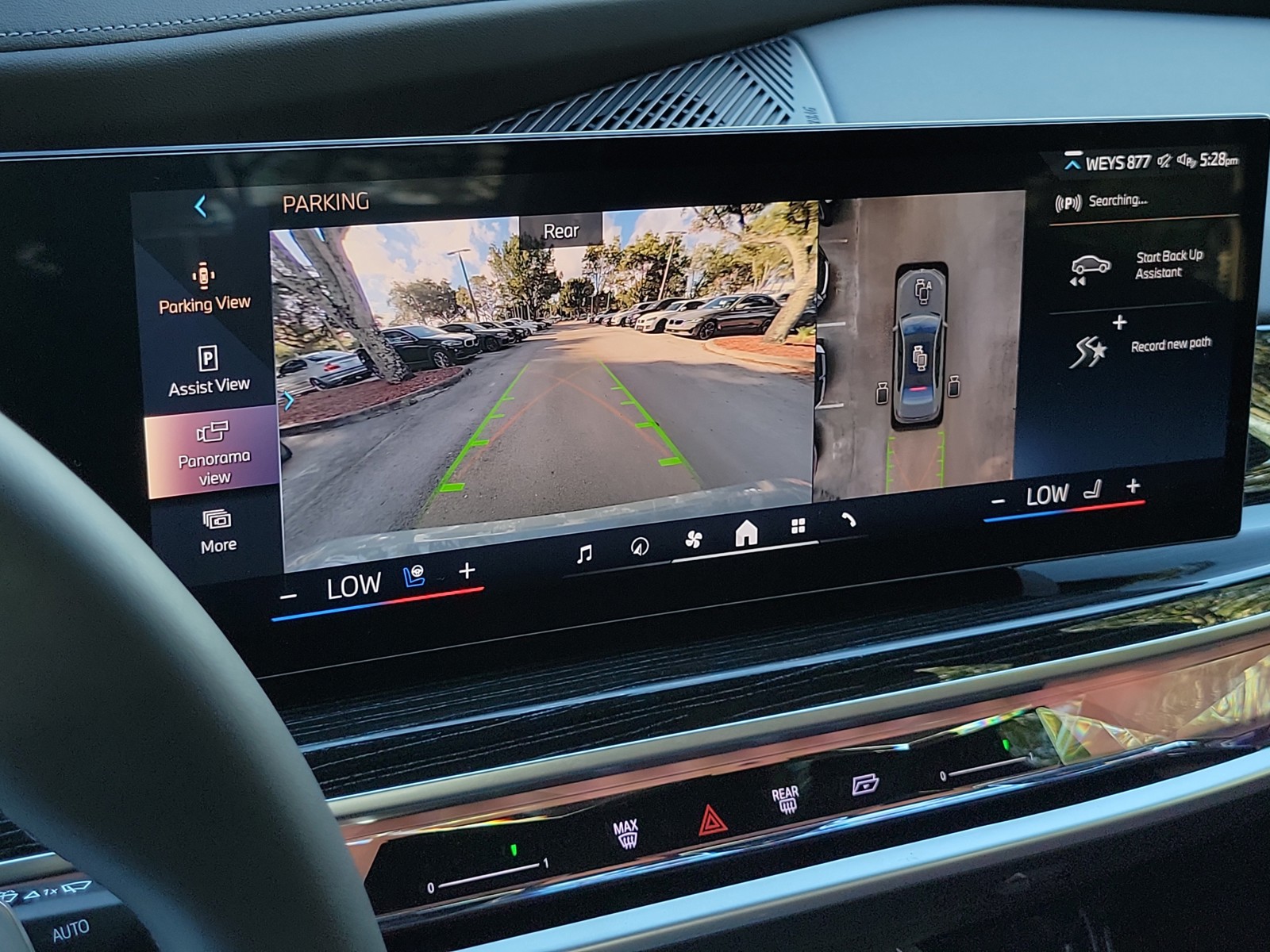 Used 2026 Brooklyn Grey Metallic BMW 740i image 30