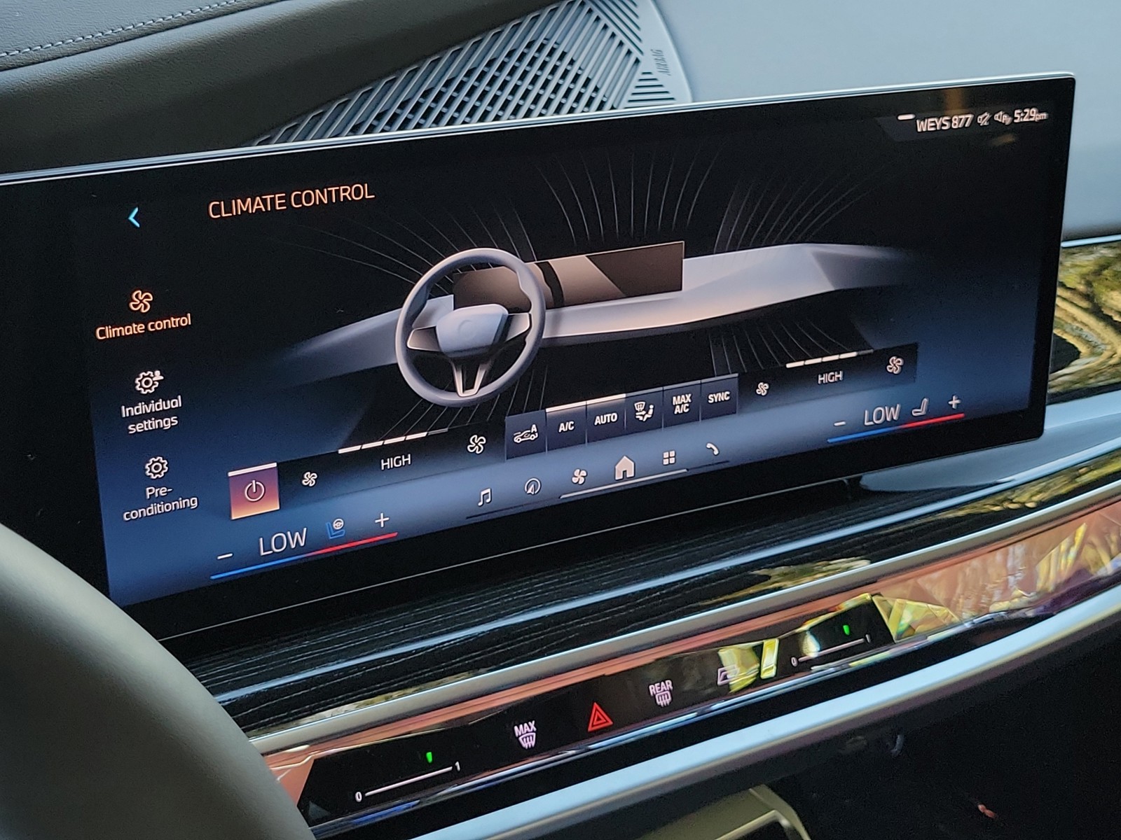 Used 2026 Brooklyn Grey Metallic BMW 740i image 31