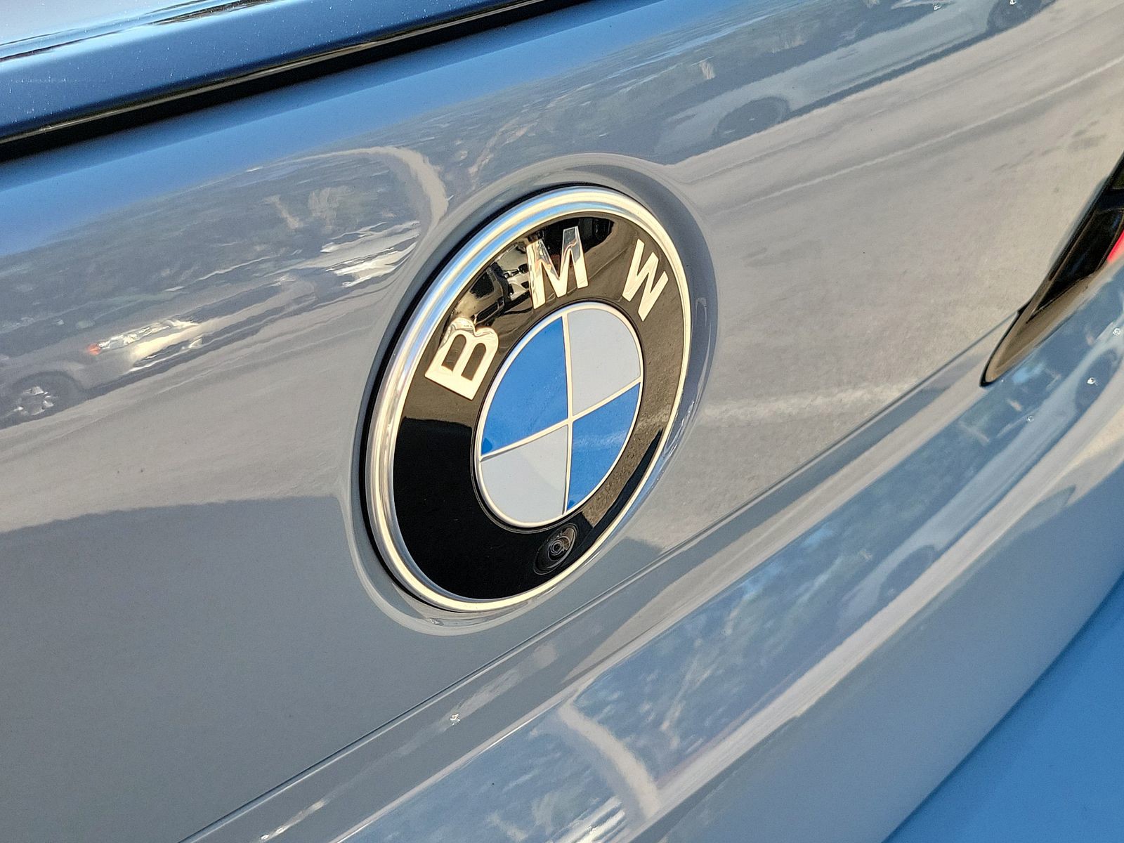 Used 2026 Brooklyn Grey Metallic BMW 740i image 6