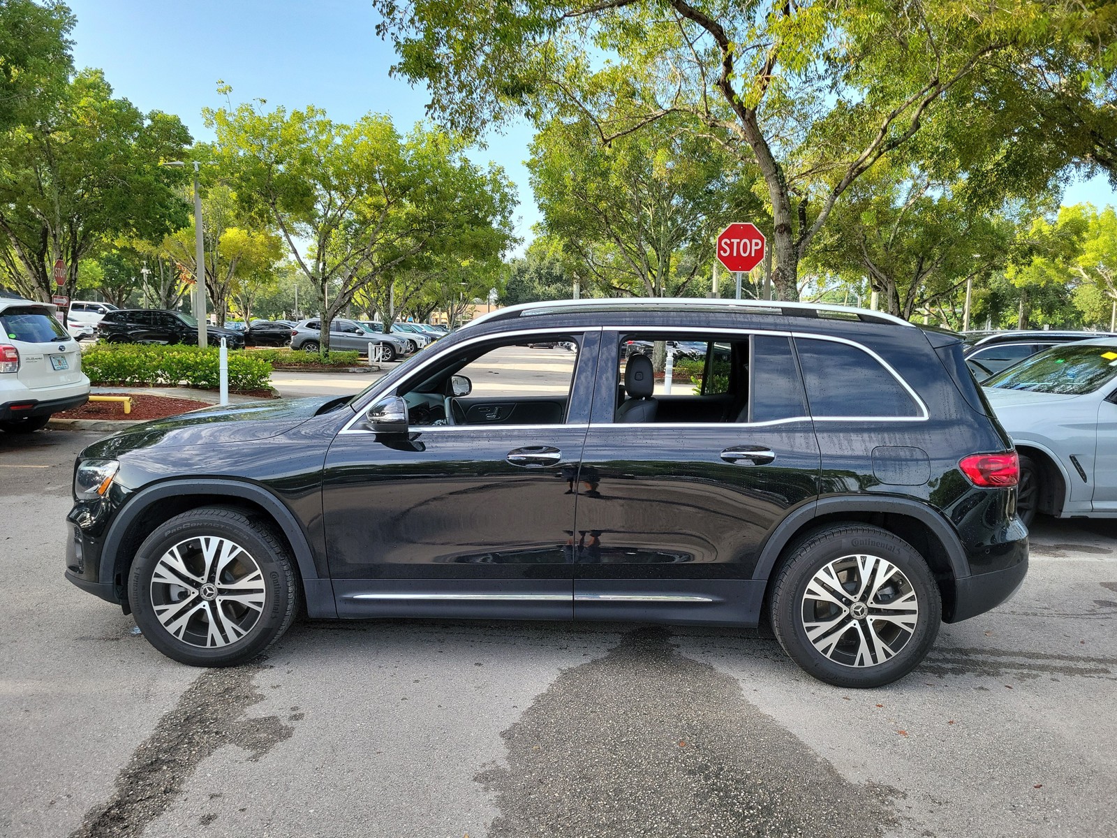 Used 2024 Black Mercedes-Benz GLB 250 image 5