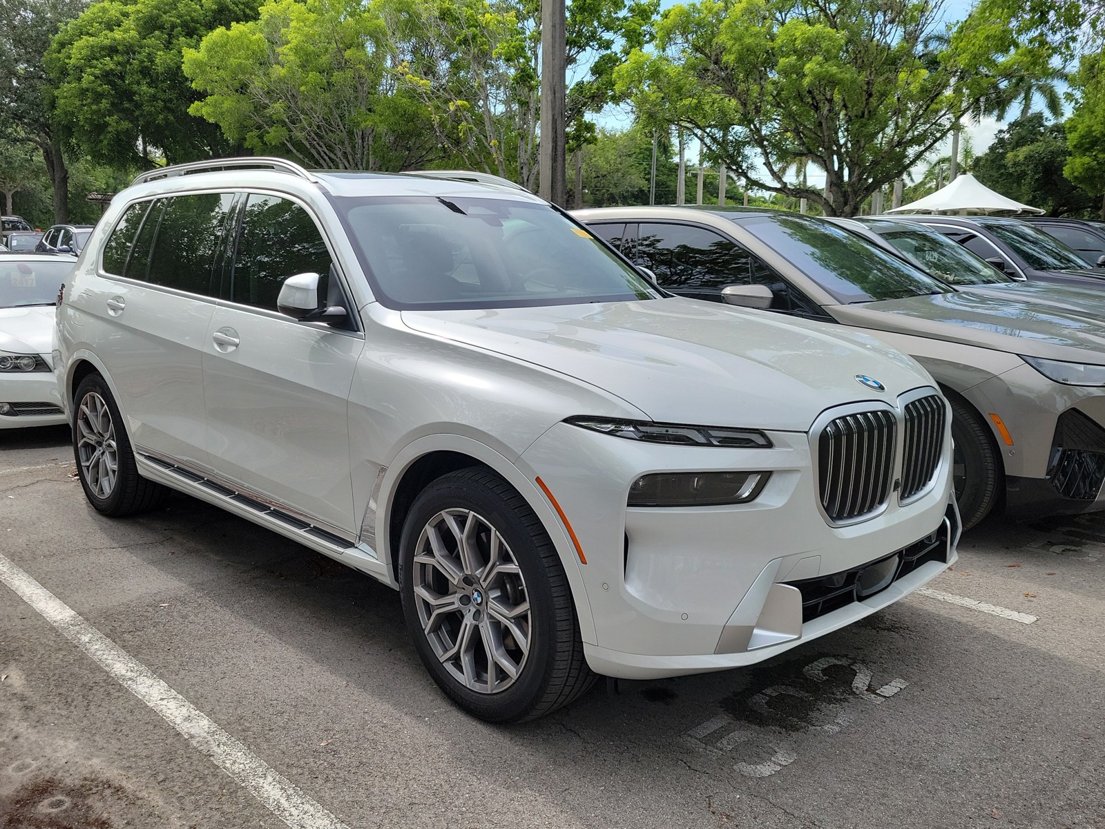 2024 BMW X7 xDrive40i