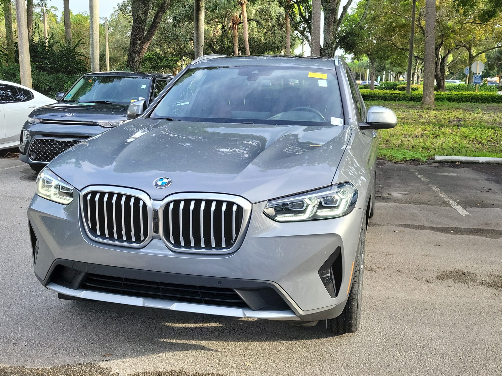 Certified Used 2023 Skyscraper Gray Metallic BMW xDrive30i image 3
