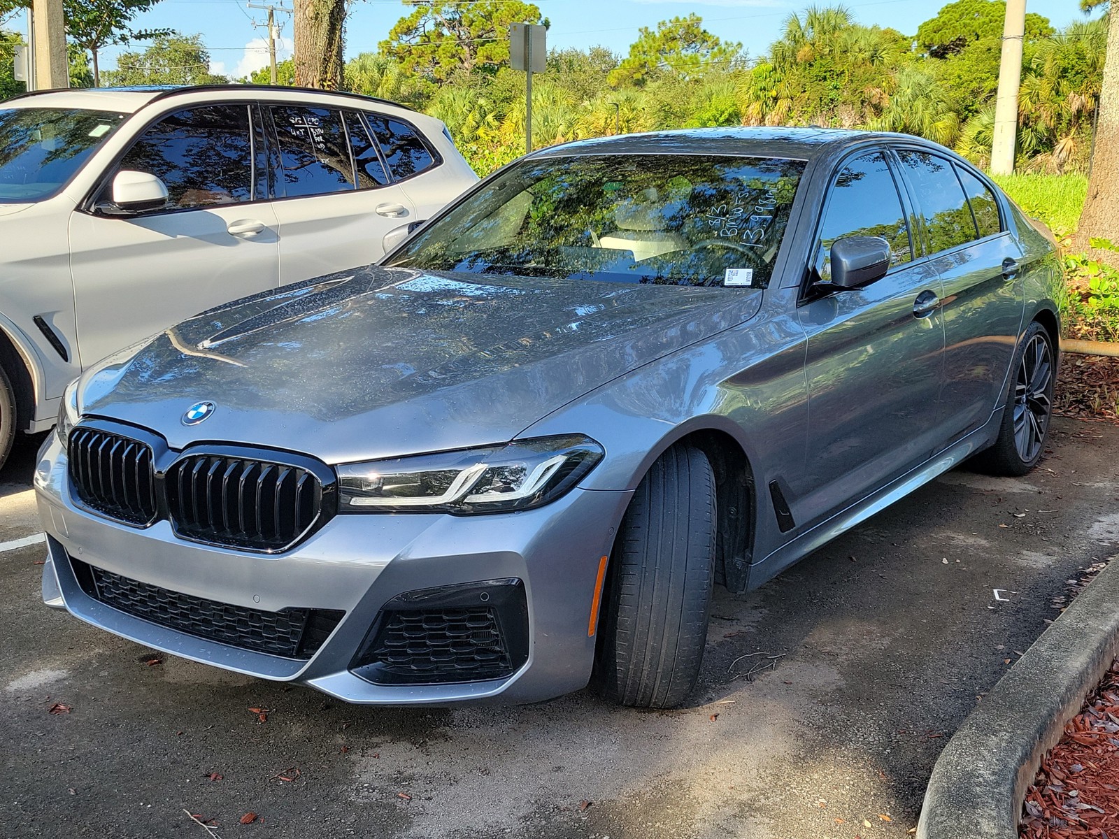 Certified Used 2023 Skyscraper Gray Metallic BMW 540i image 3