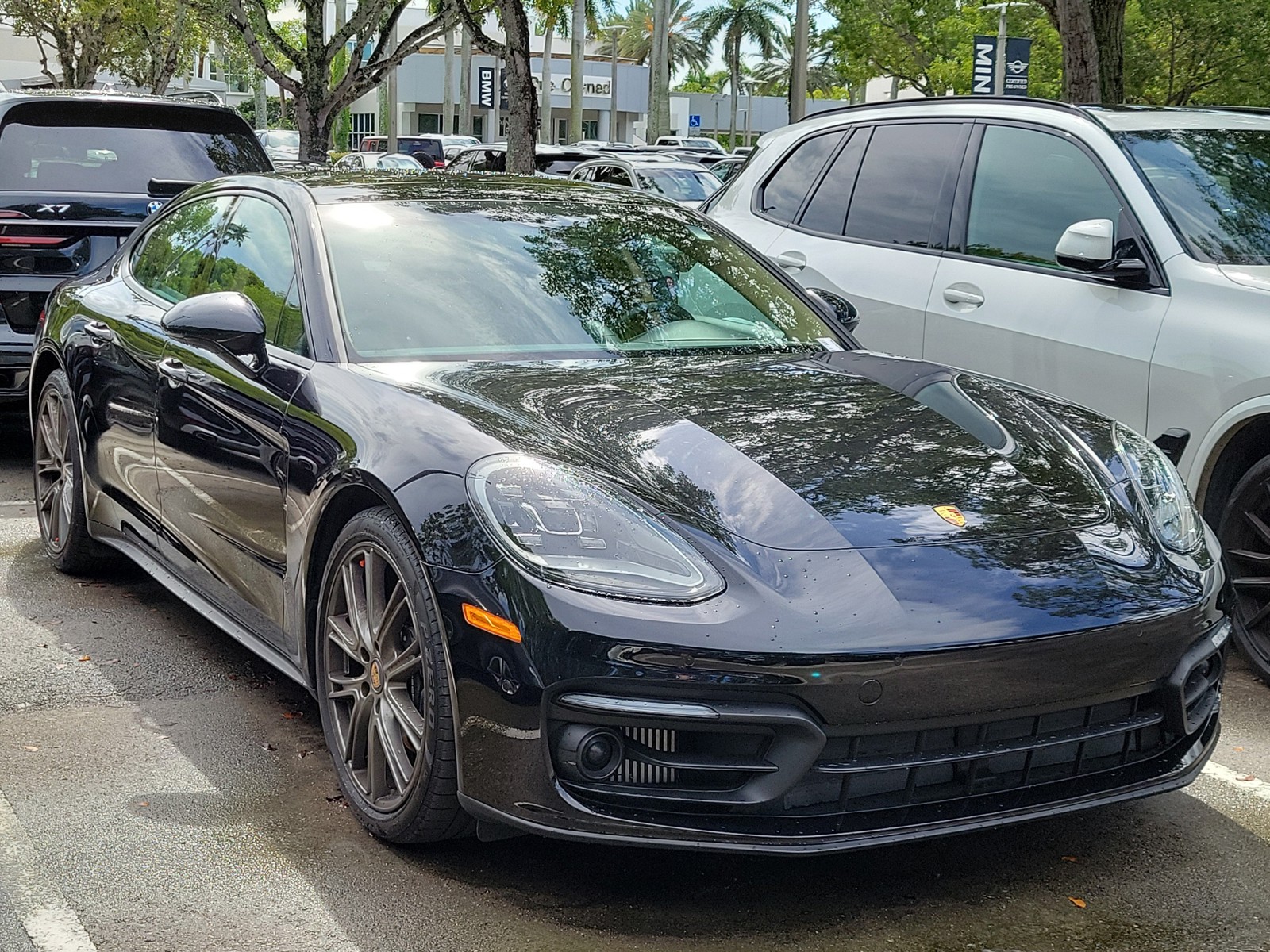 2023 Porsche Panamera 4