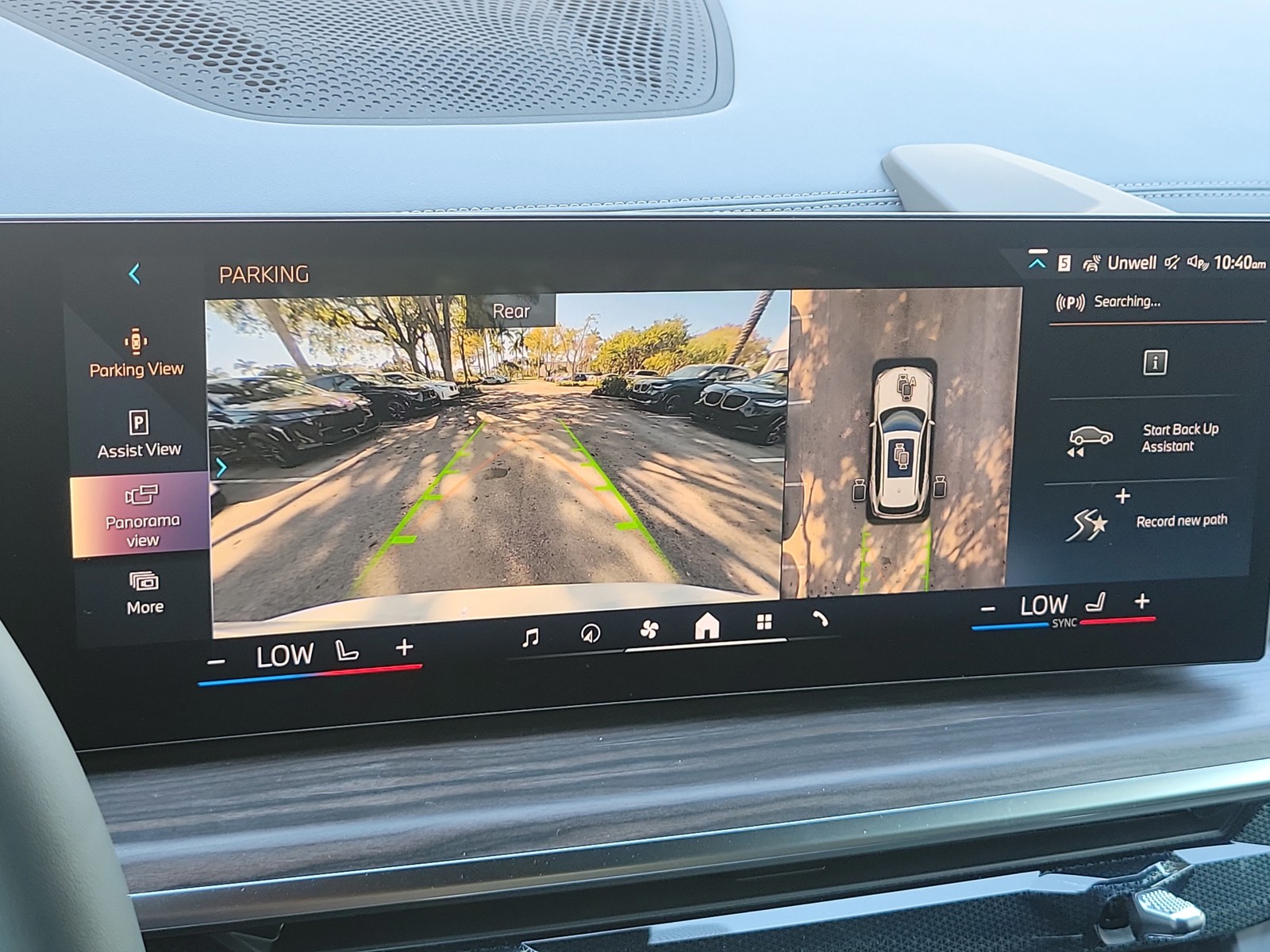 New 2026 Alpine White BMW xDrive40i image 30