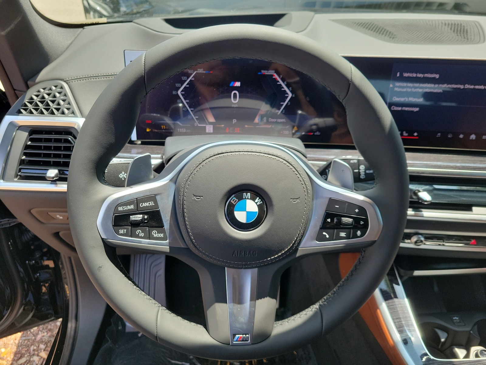 New 2026 Black Sapphire Metallic BMW sDrive40i image 15