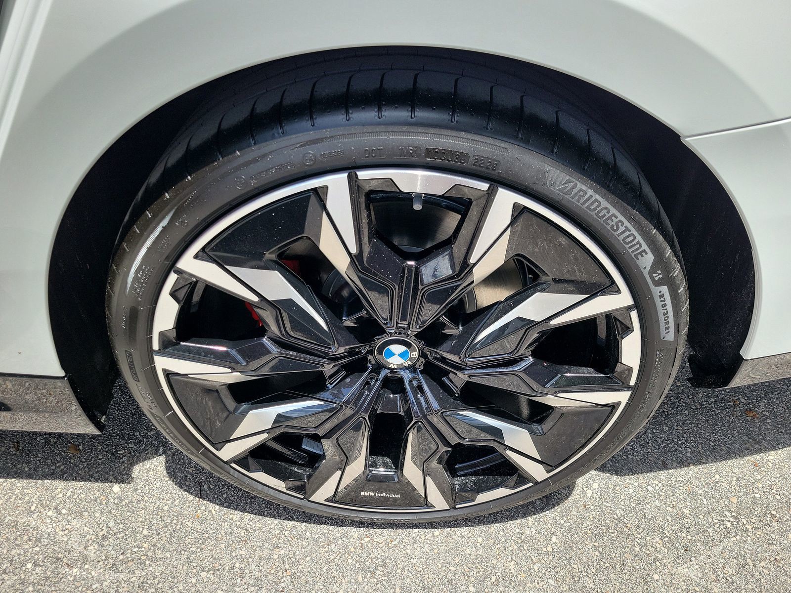 New 2027 Alpine White BMW 530i image 6