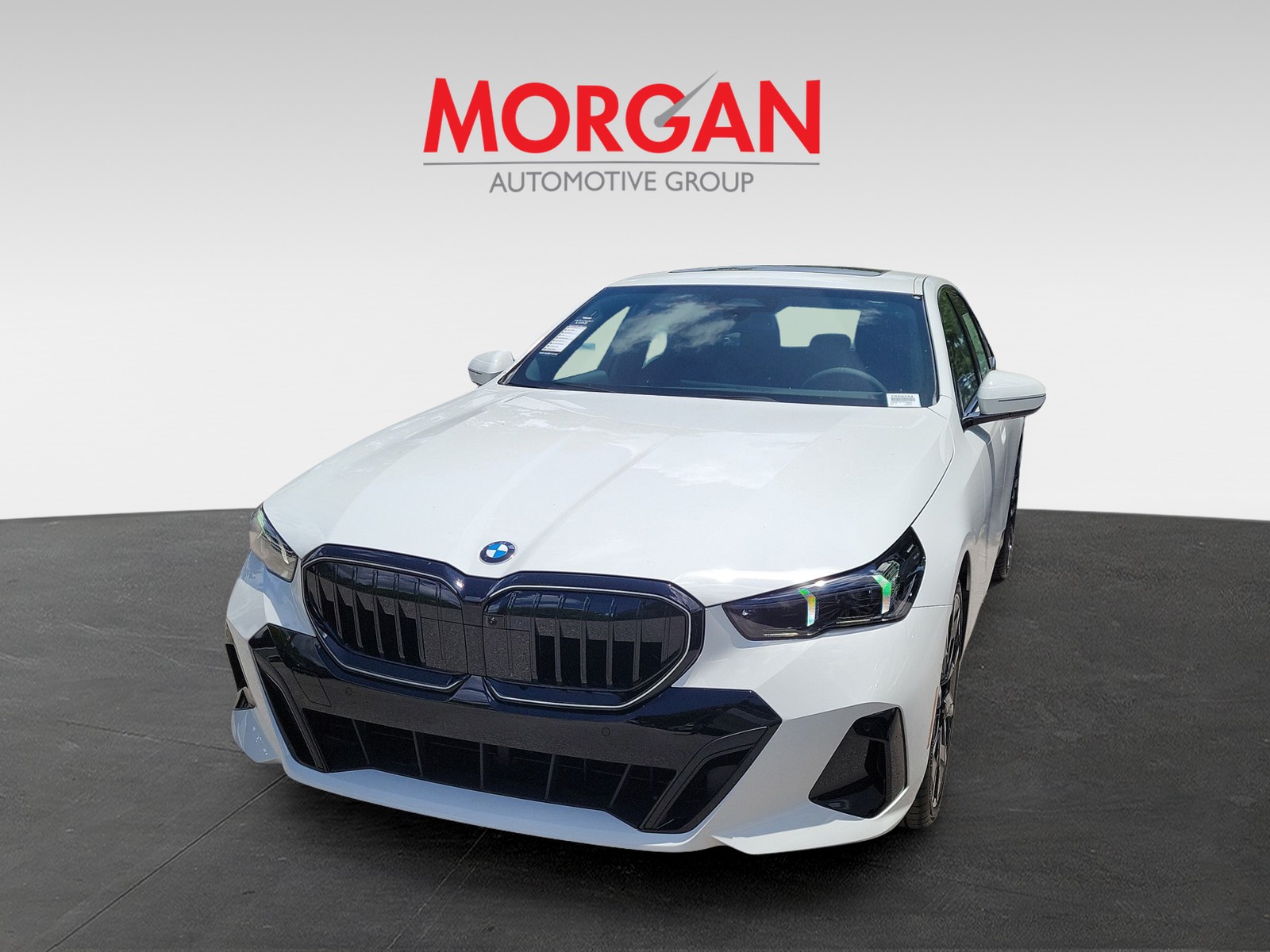 New 2027 Alpine White BMW 530i image 2