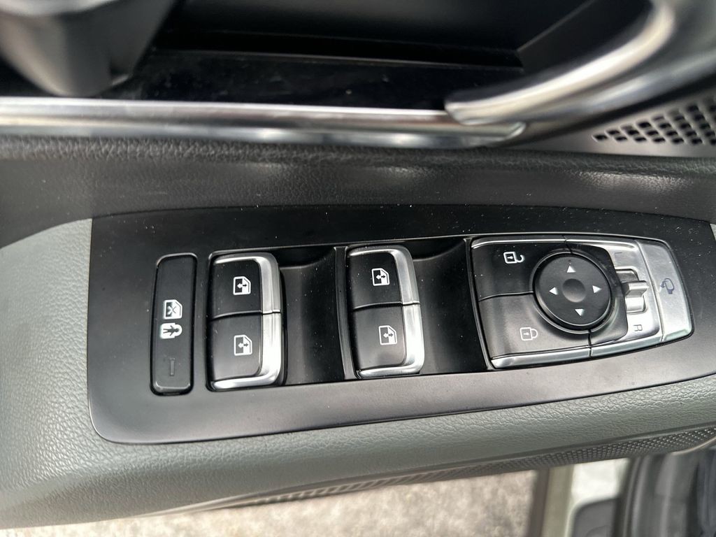 Certified Used 2024 Jungle Green Kia EX X-Line image 15