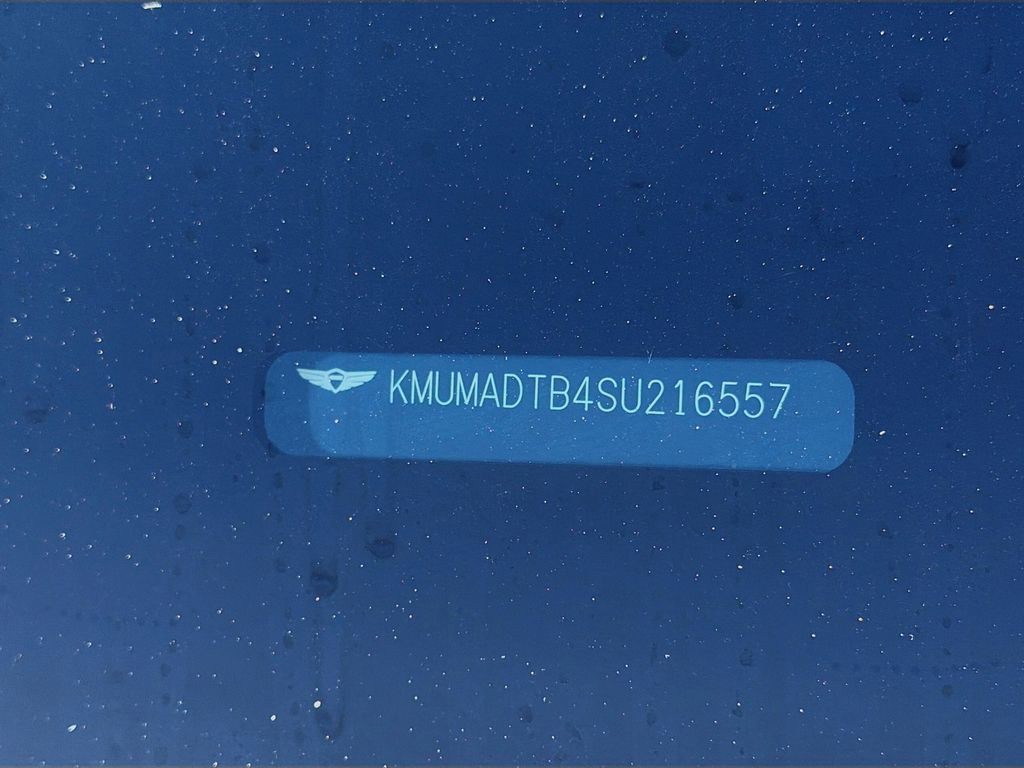 Used 2025 Uyuni White Genesis 2.5T image 36