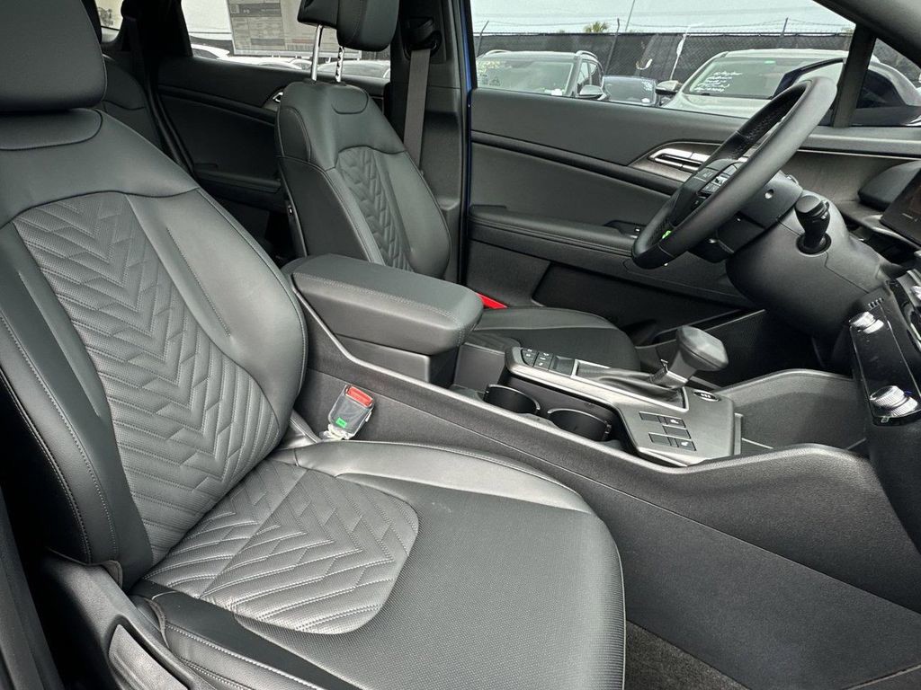 Used 2026 Nebular Blue Kia X-Line image 27