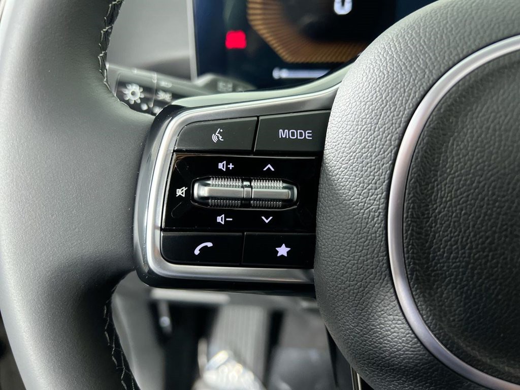 New 2026 Glacial White Pearl Kia  image 17