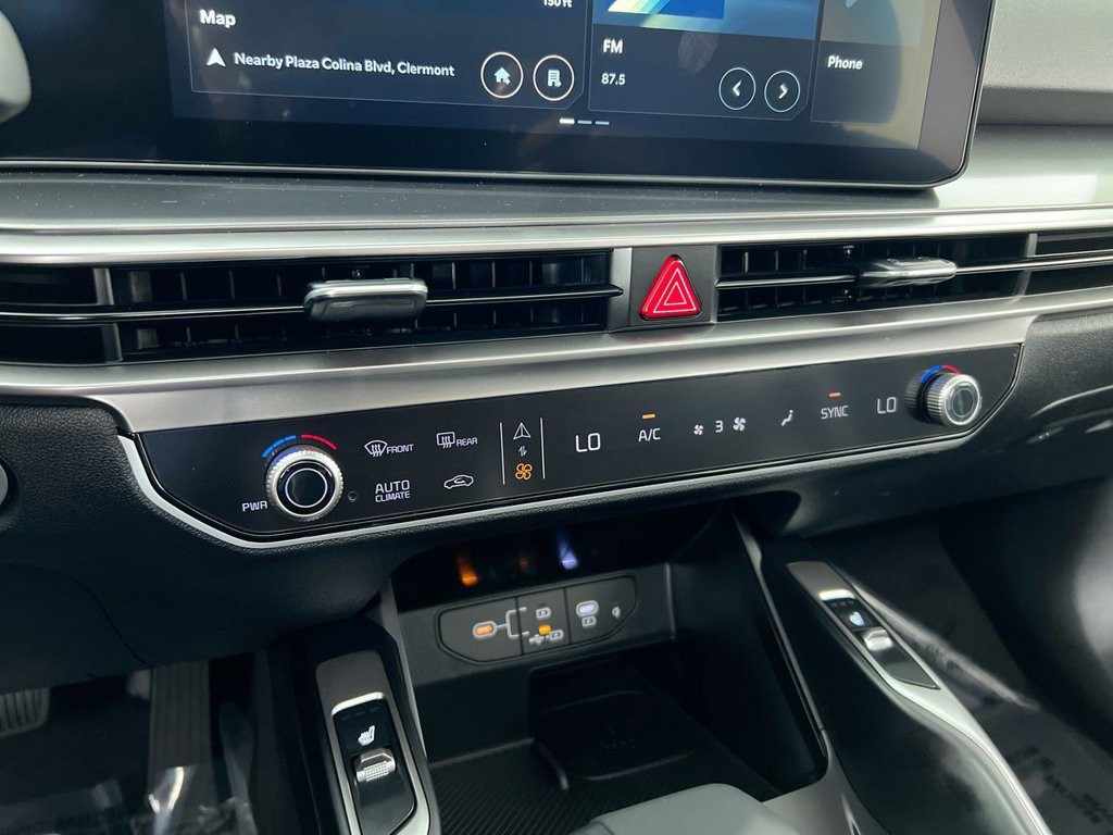 New 2026 Glacial White Pearl Kia  image 25