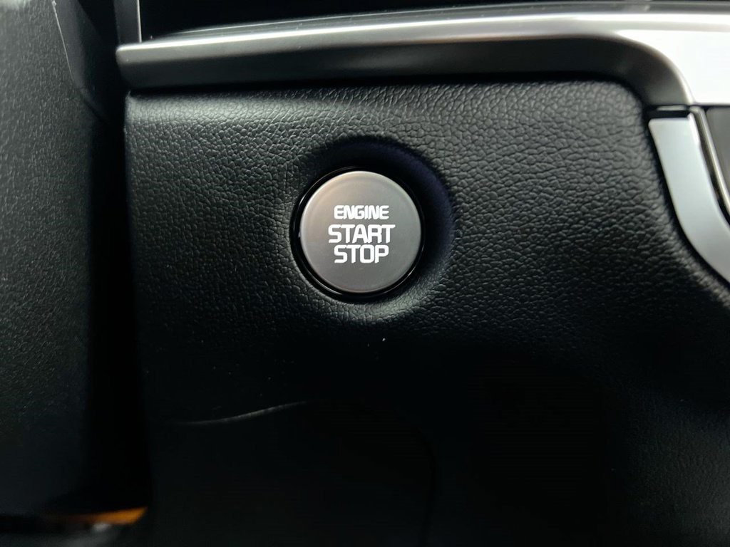 New 2026 Glacial White Pearl Kia  image 22