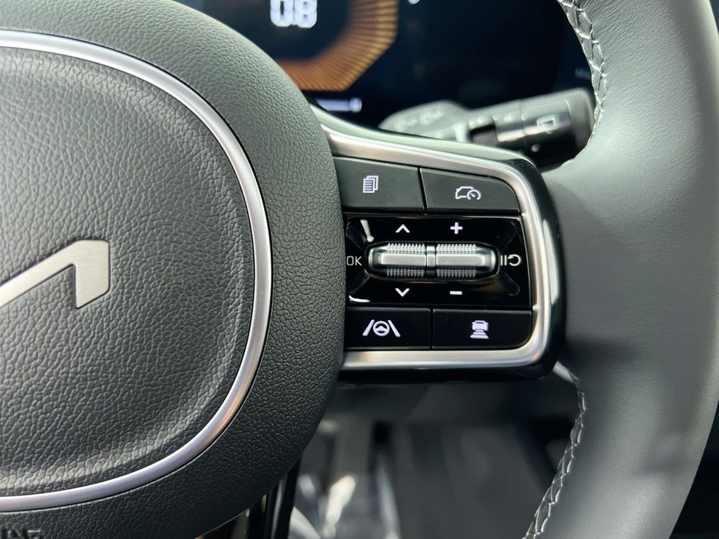 New 2026 Glacial White Pearl Kia  image 18