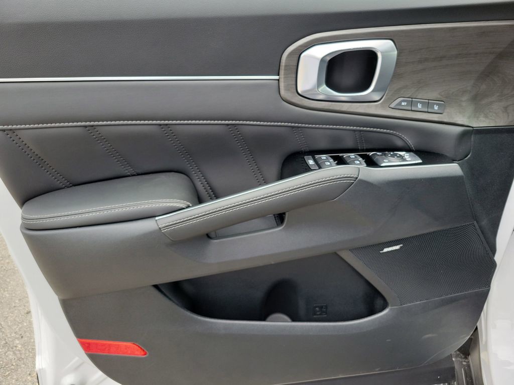 2025 Kia Sorento X-Line SX Prestige - Photo 18