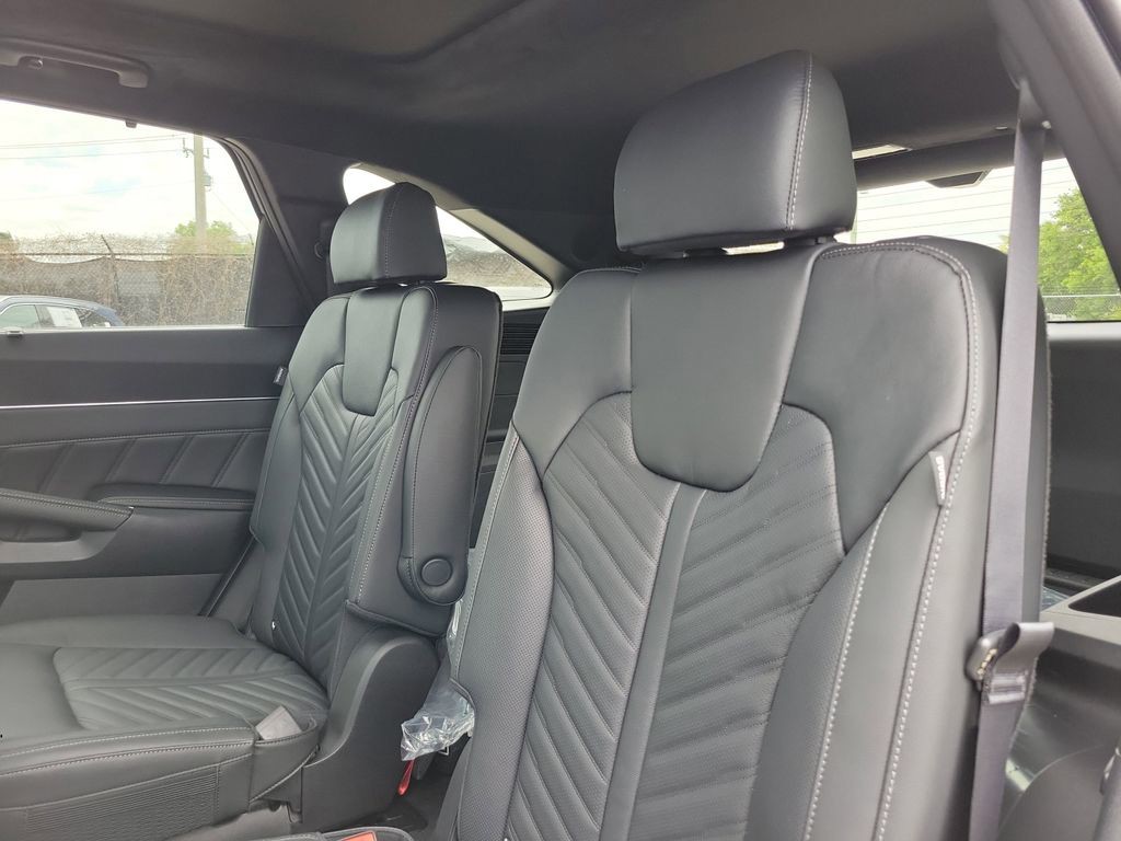 2025 Kia Sorento X-Line SX Prestige - Photo 12