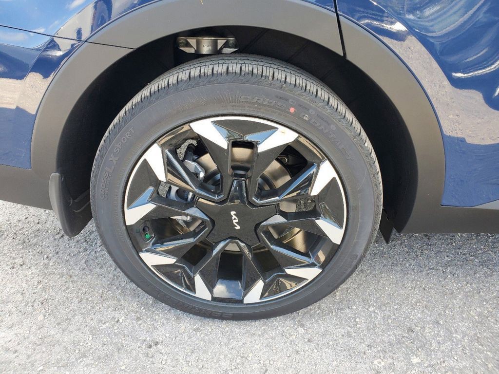 2025 Kia Sorento EX - Photo 6