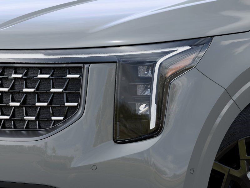 New 2027 Ceramic Silver Kia  image 10