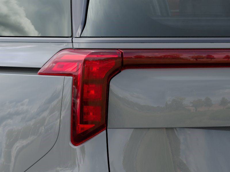 New 2027 Ceramic Silver Kia  image 11