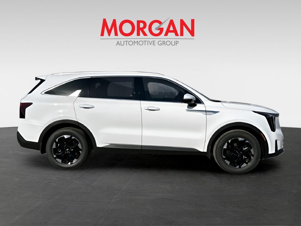 New 2026 Glacial White Pearl Kia  image 5