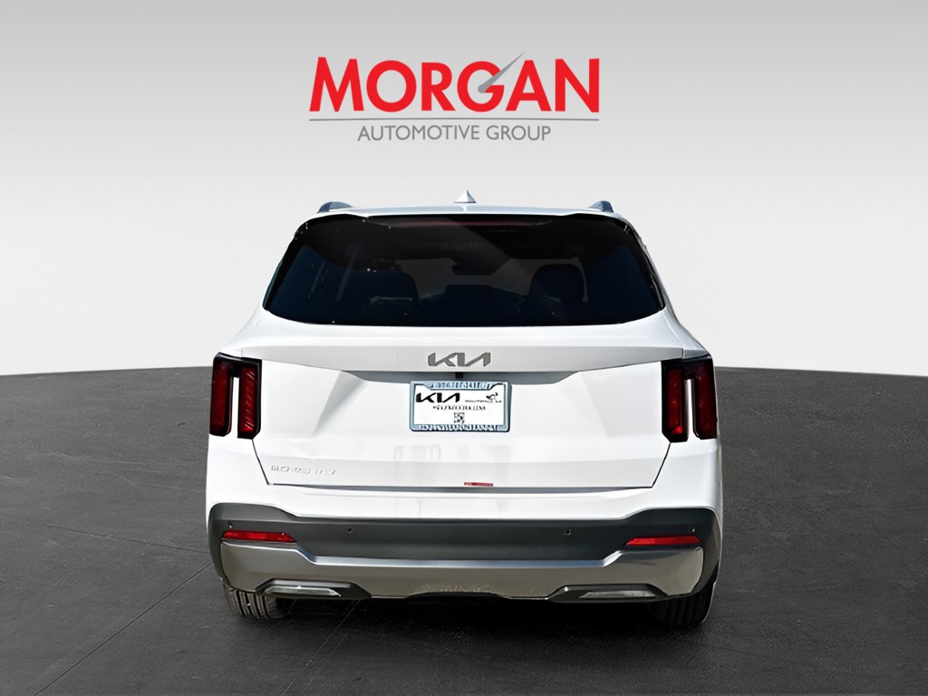 New 2026 Glacial White Pearl Kia  image 7