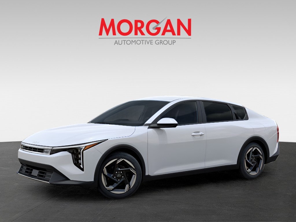 New 2026 Snow White Pearl Kia EX image 3