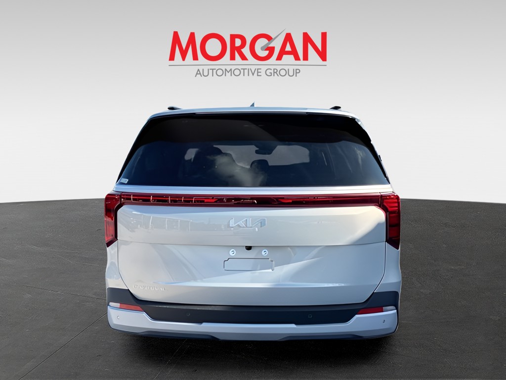 New 2027 Ivory Silver Kia  image 7