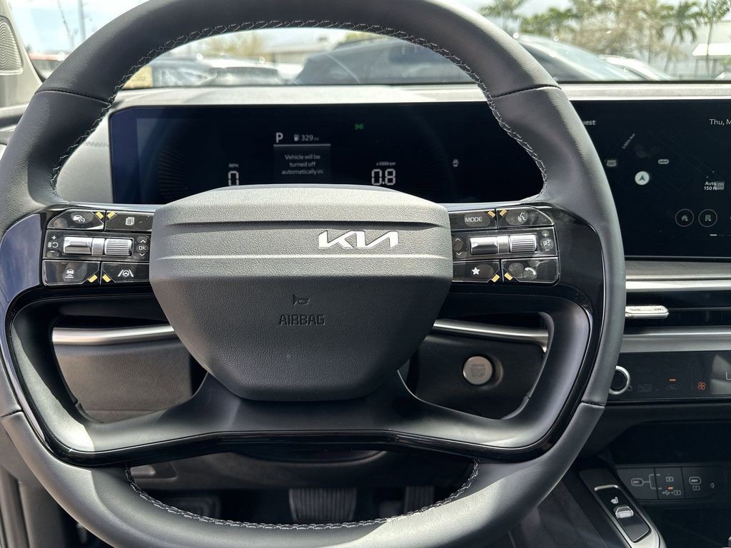New 2026 Glacial White Pearl Kia X-Line EX image 13