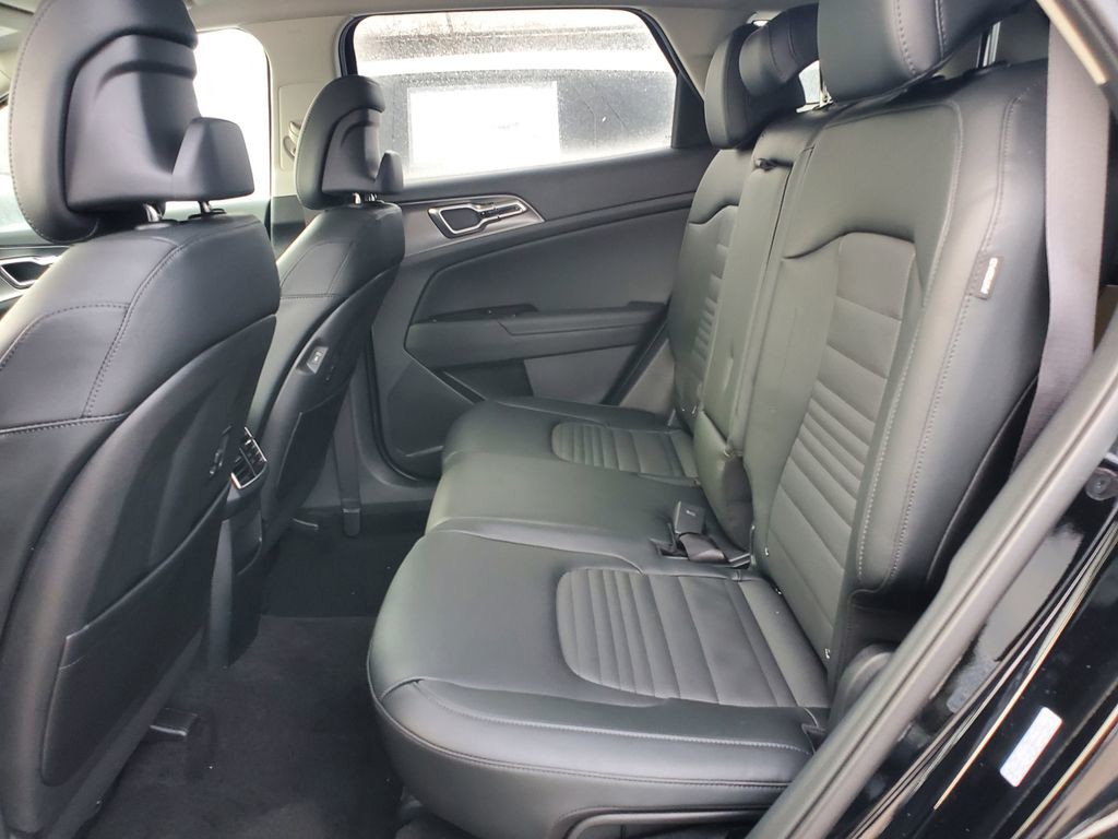 2025 Kia Sportage SX Prestige - Photo 10