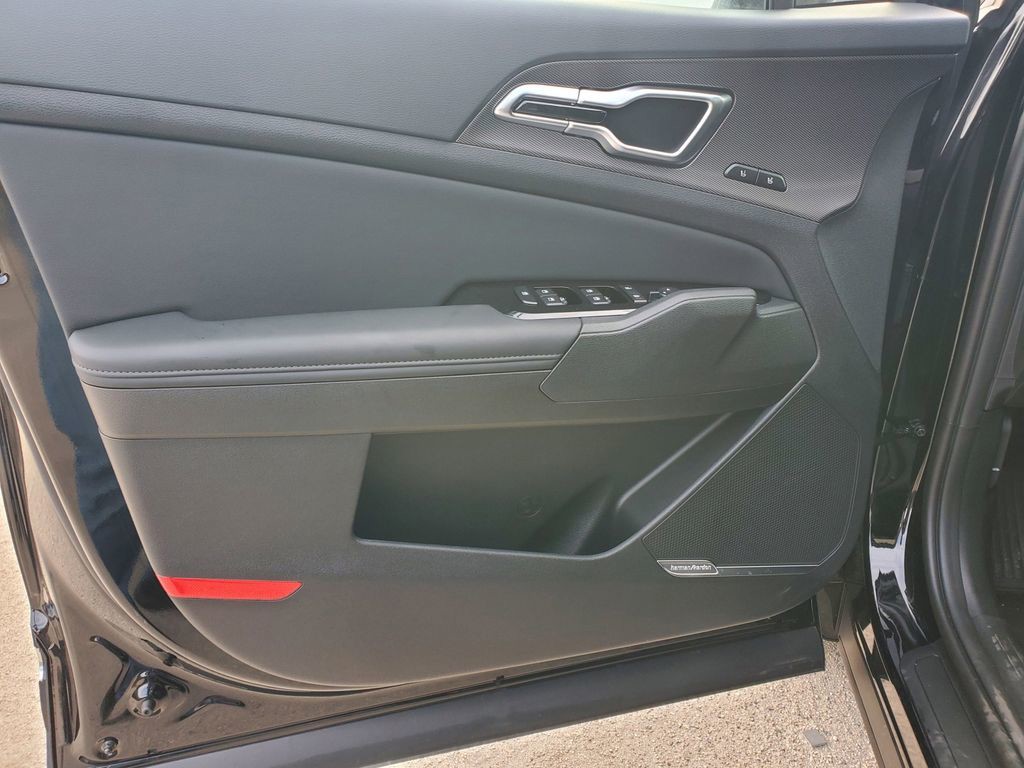 2025 Kia Sportage SX Prestige - Photo 14