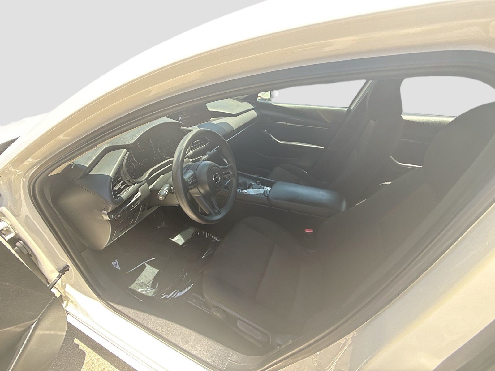 Used 2020 White Mazda Base image 18