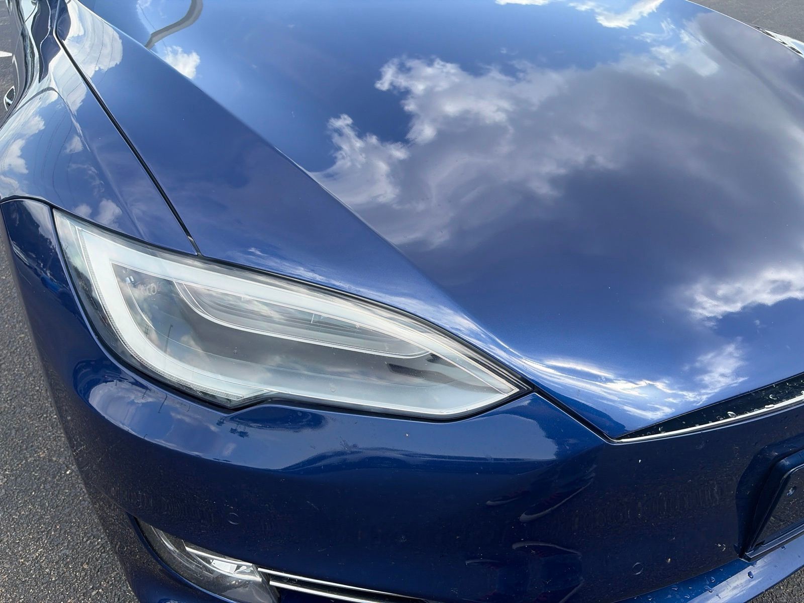 Used 2016 Blue Tesla 75D image 19