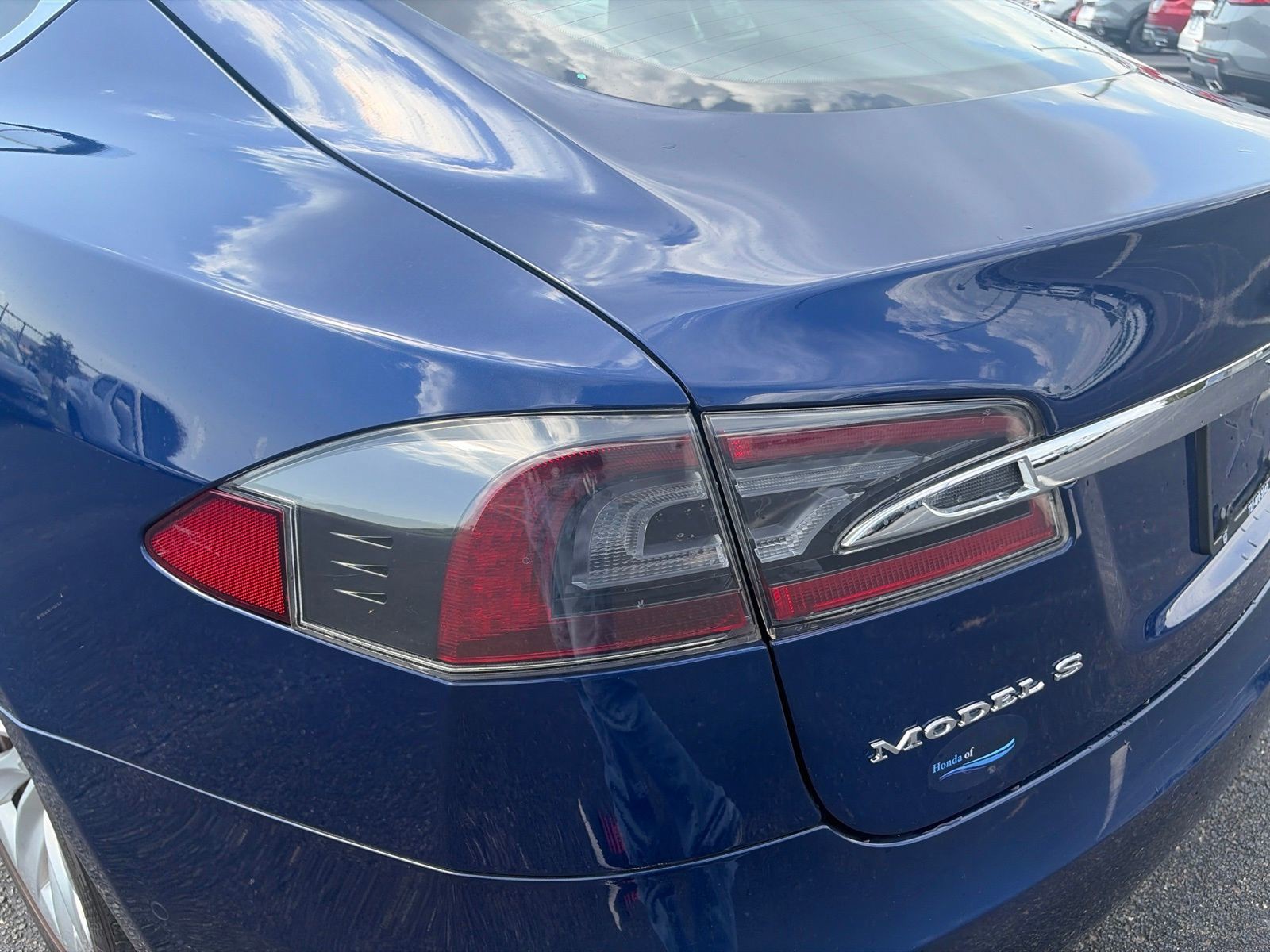 Used 2016 Blue Tesla 75D image 16