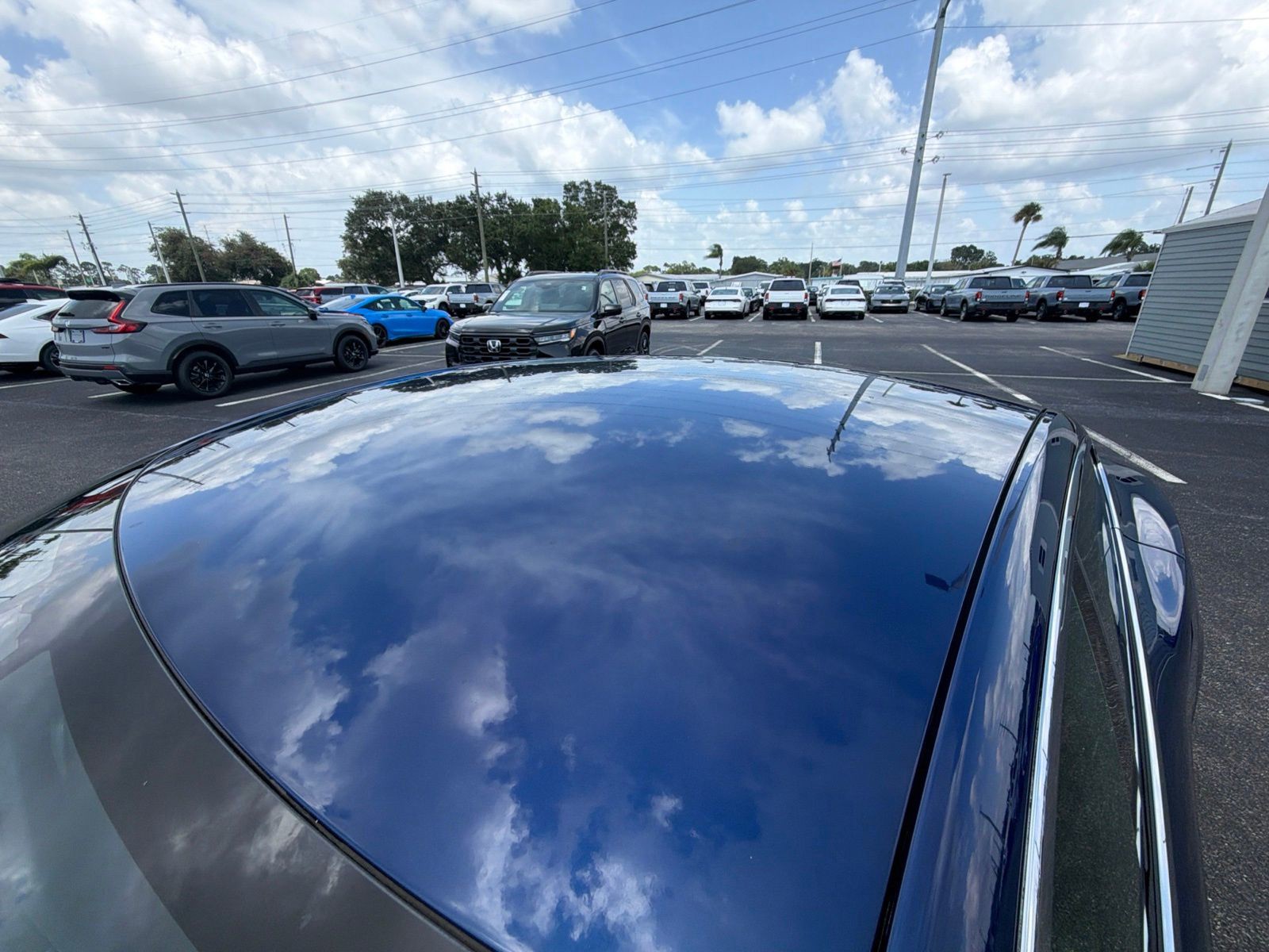 Used 2016 Blue Tesla 75D image 17