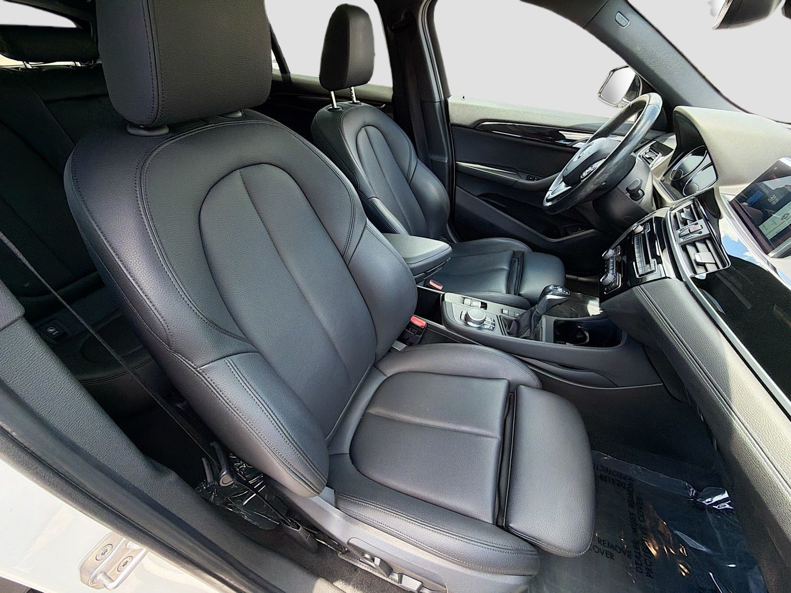 Used 2019 White BMW xDrive28i image 15