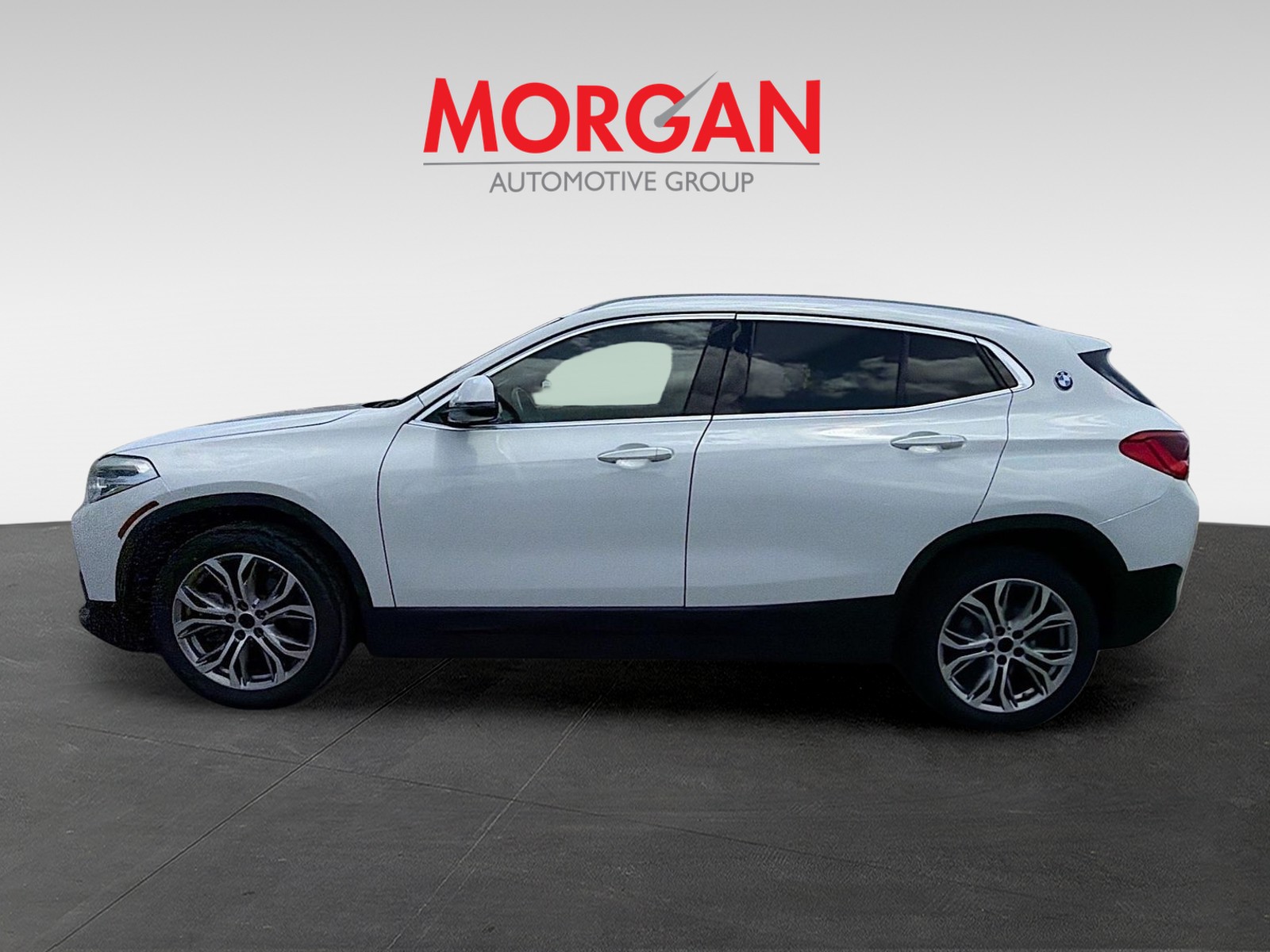 Used 2019 White BMW xDrive28i image 6