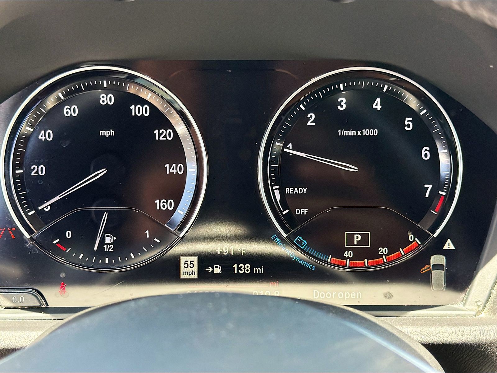 Used 2019 White BMW xDrive28i image 40