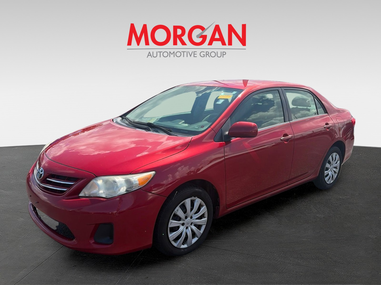 Used 2013 Red Toyota LE image 3