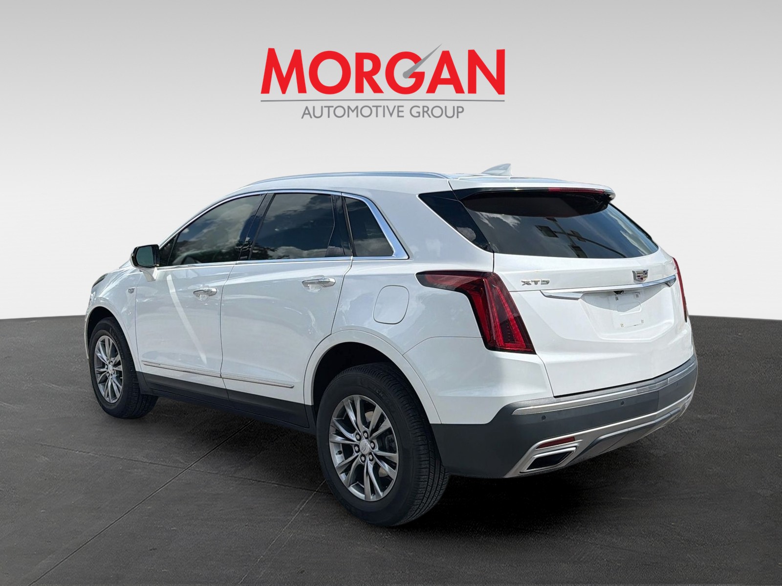 Used 2021 White Cadillac Premium Luxury image 5