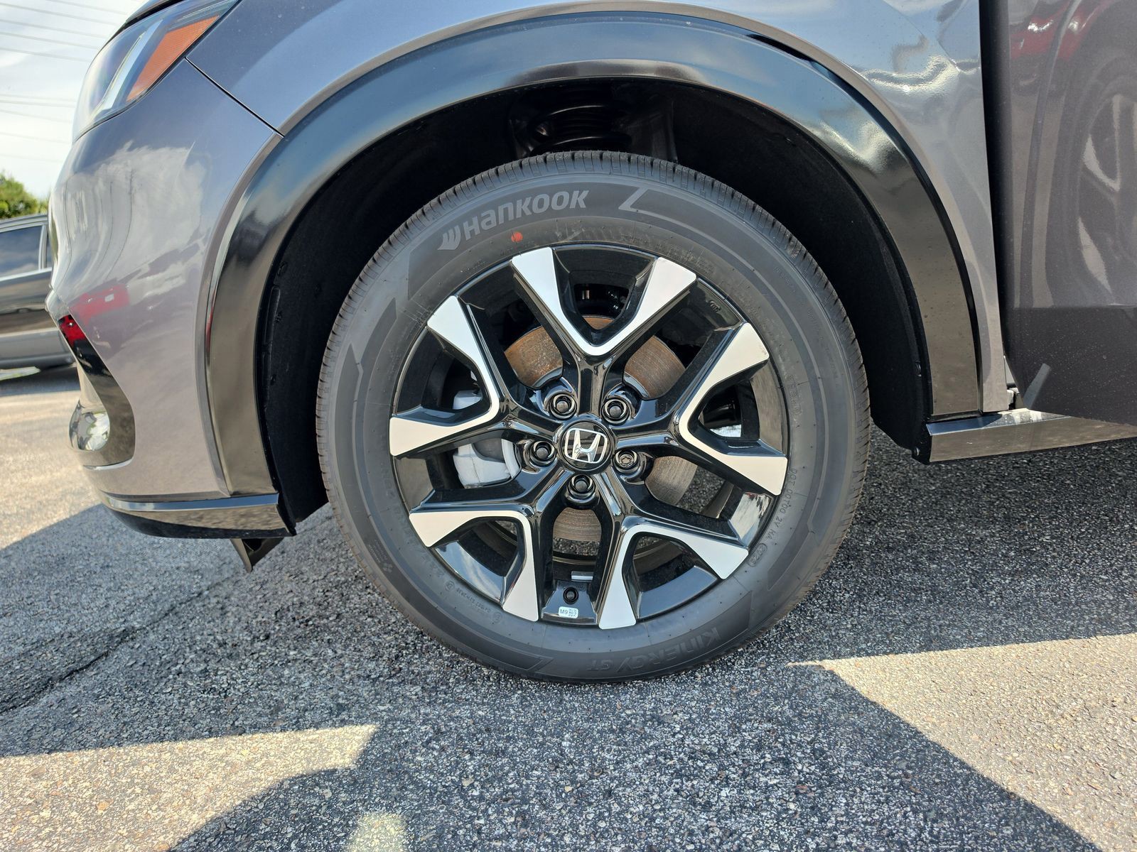 New 2027 Gray Honda EX-L image 9