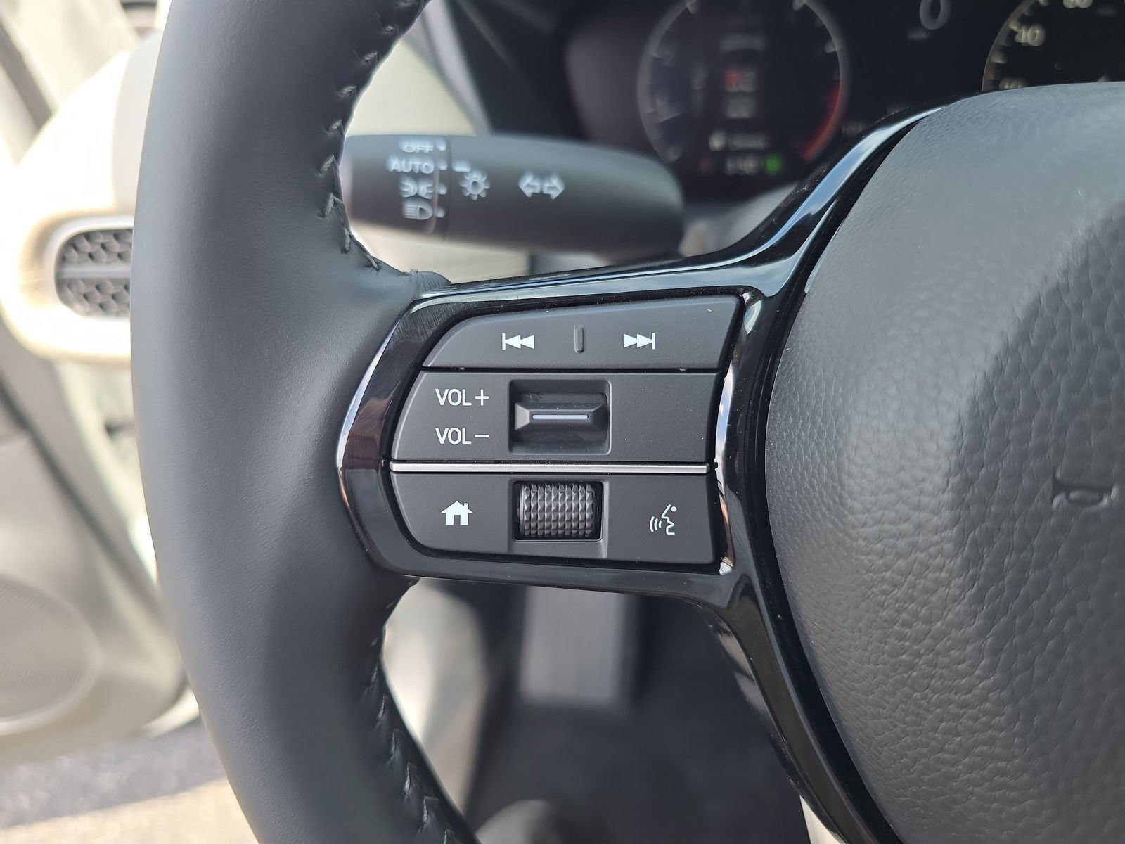 New 2027 Gray Honda EX-L image 22