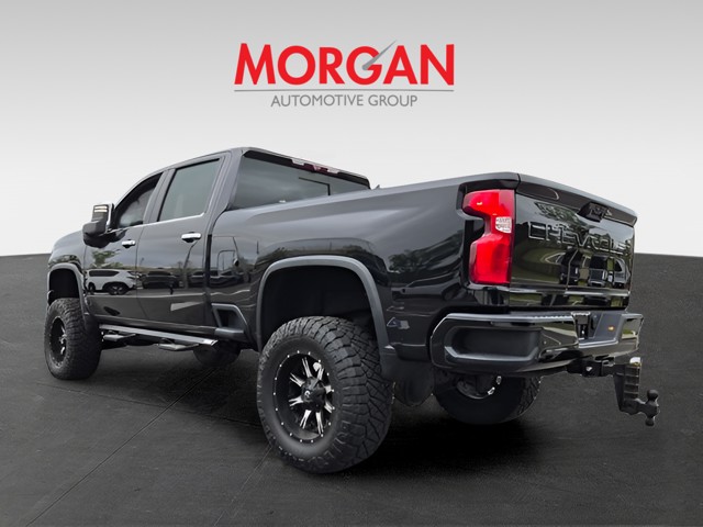 Used 2020 Black Chevrolet High Country image 5