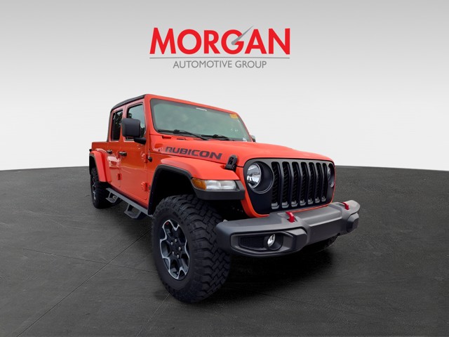 Used 2023  Jeep Rubicon image 2