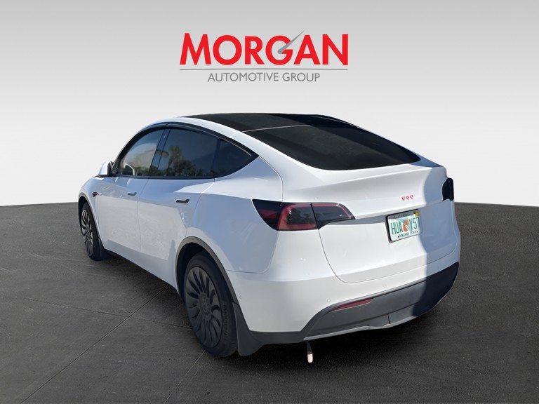 Used 2022 Blue Tesla Long Range image 4
