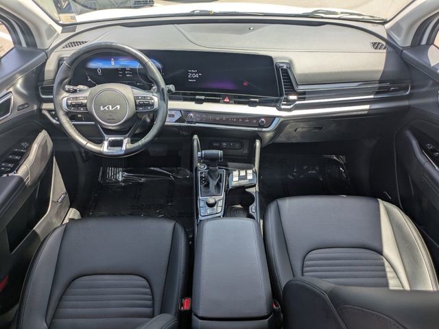 Used 2025 White Kia SX-Prestige image 17