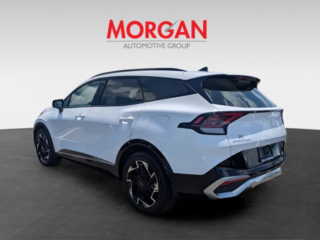 Used 2025 White Kia SX-Prestige image 5