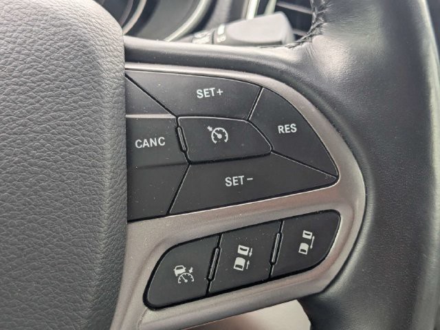 Used 2020 White Jeep Limited image 28